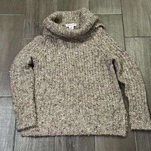 Skye’s the Limit Cozy Oatmeal/Cream/Tan Cowlneck Sweater Women’s PM